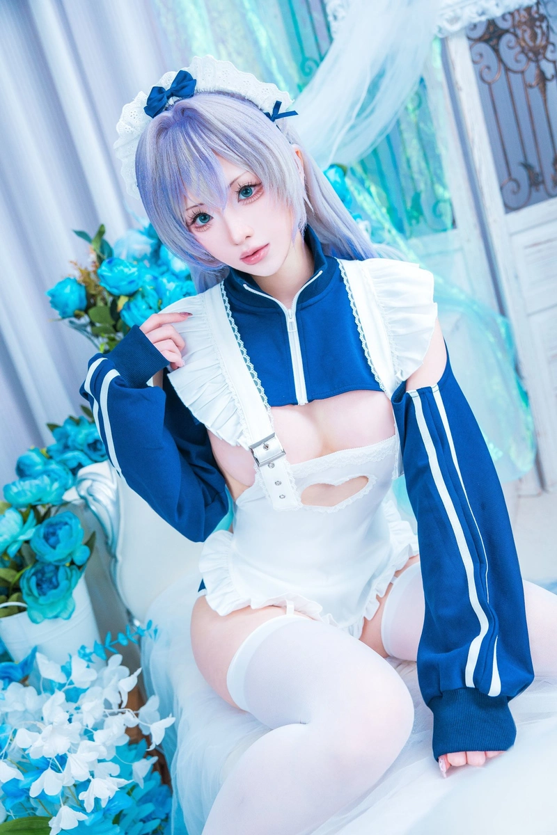 Hình JAV cosplay không che mông khủng đít 